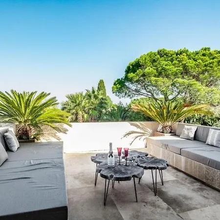 Dreamland Outside St.-tropez Villa *