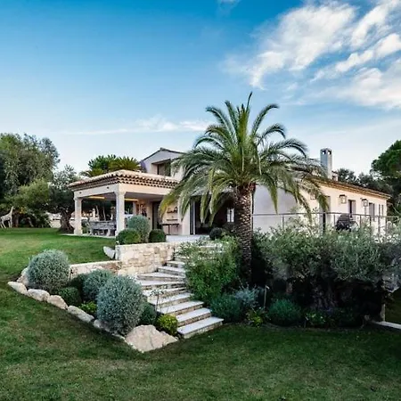 Dreamland Outside St.-tropez *