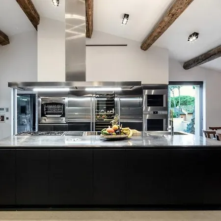 Villa Dreamland Outside St.-tropez *